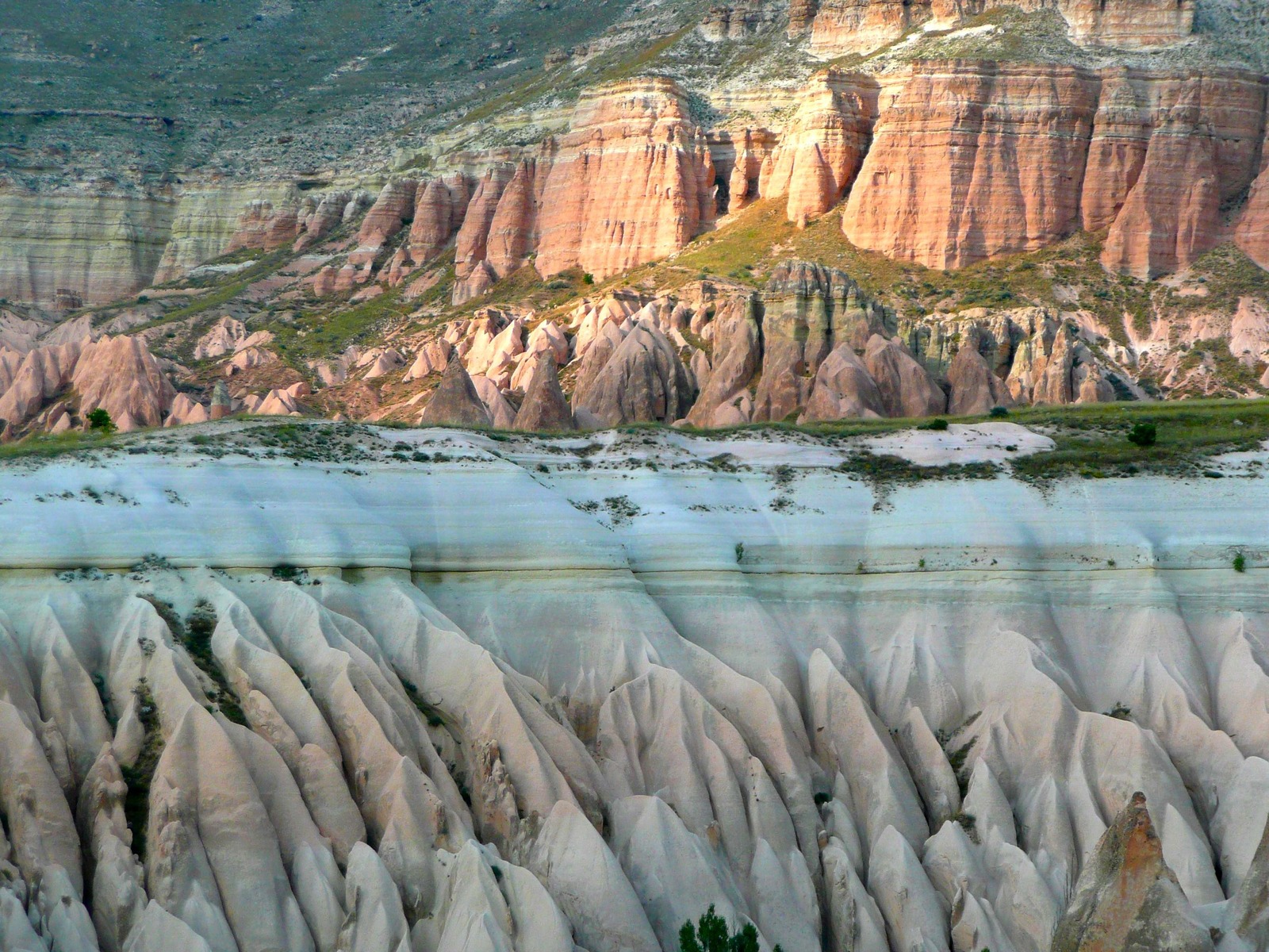 coast-rock-valley-formation-cliff-rose-1108731-pxhere.com